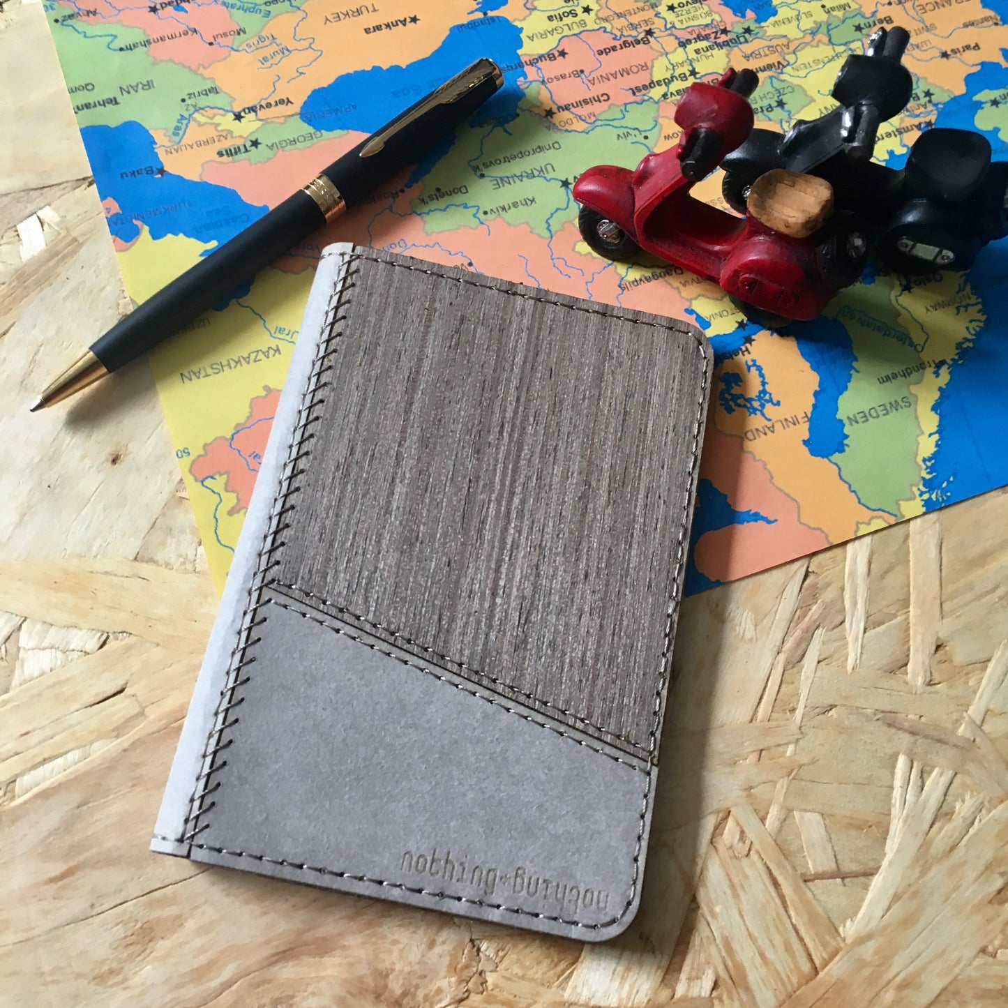 PASSPORT HOLDER (GREY MIX)