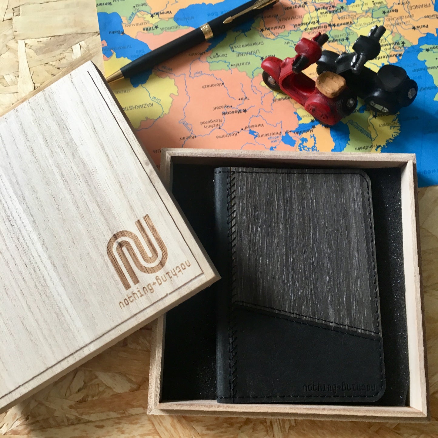 PASSPORT HOLDER (BLACK MIX)